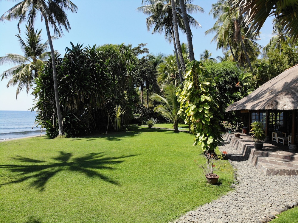 Ciliks Beach Garden