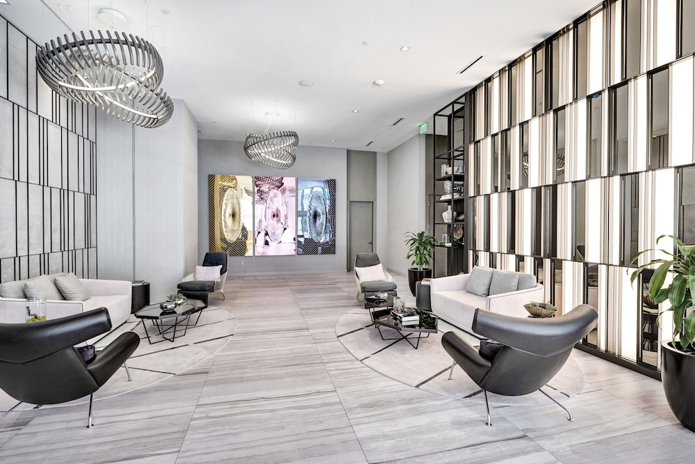Amazing Apartments at H Beach House view 5