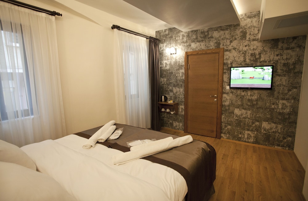 Pera Line Otel - Image 37