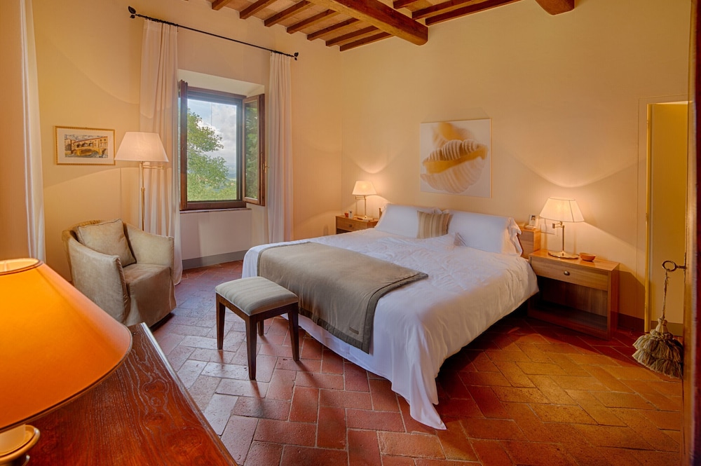 Luxury Chianti With two Bedrooms view 2