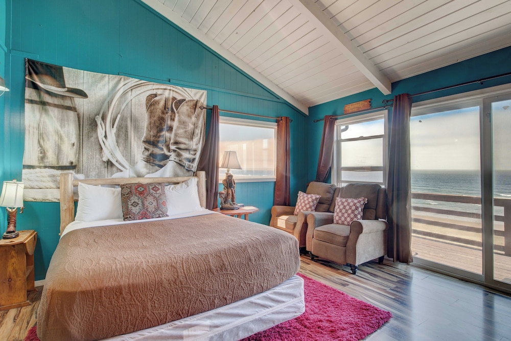 Moolack Shores Inn