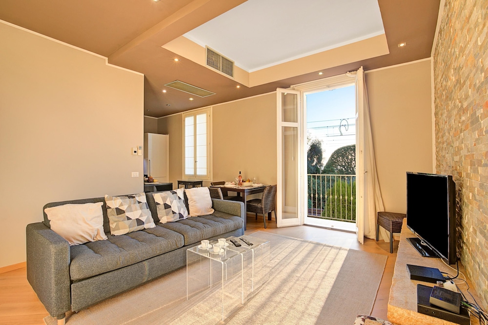 Appartement Baous 300m de la mer