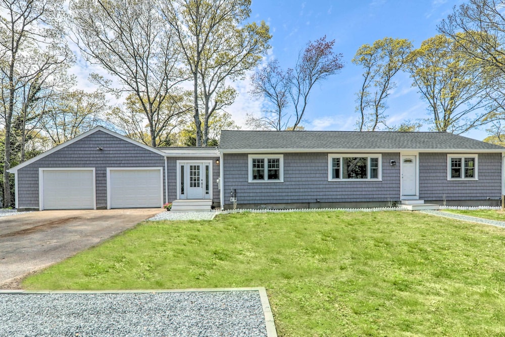 Bike to Beach: Centerville Home w/ Deck!