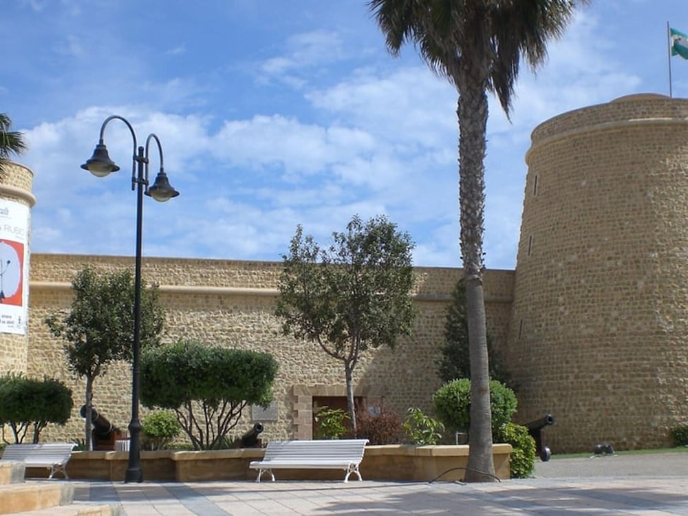 Apartment Near Serena Beach