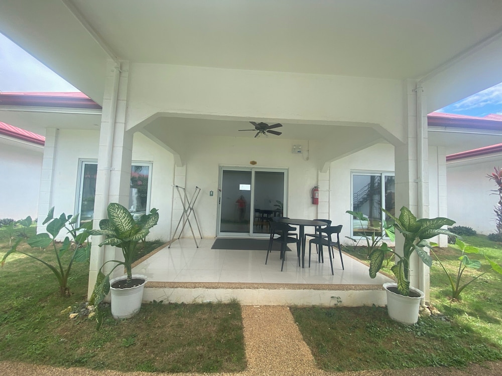 Green Mango Resort