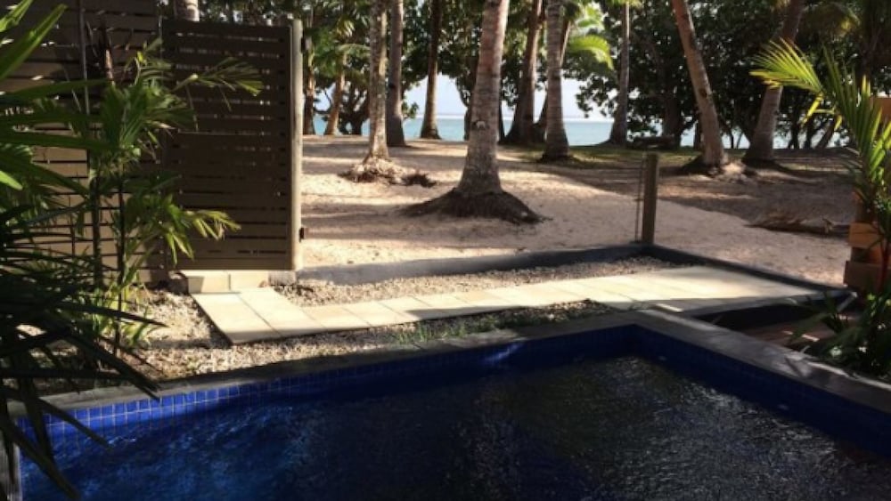 Beachfront Private Villa - view 24