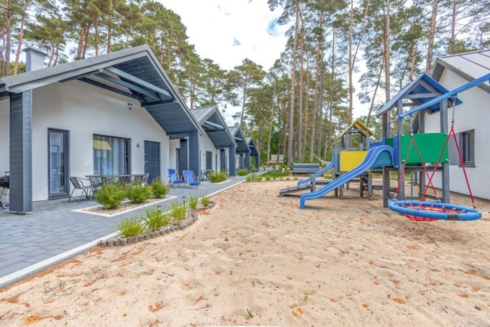 Comfortable Holiday Cottages, Jaroslawiec view 2