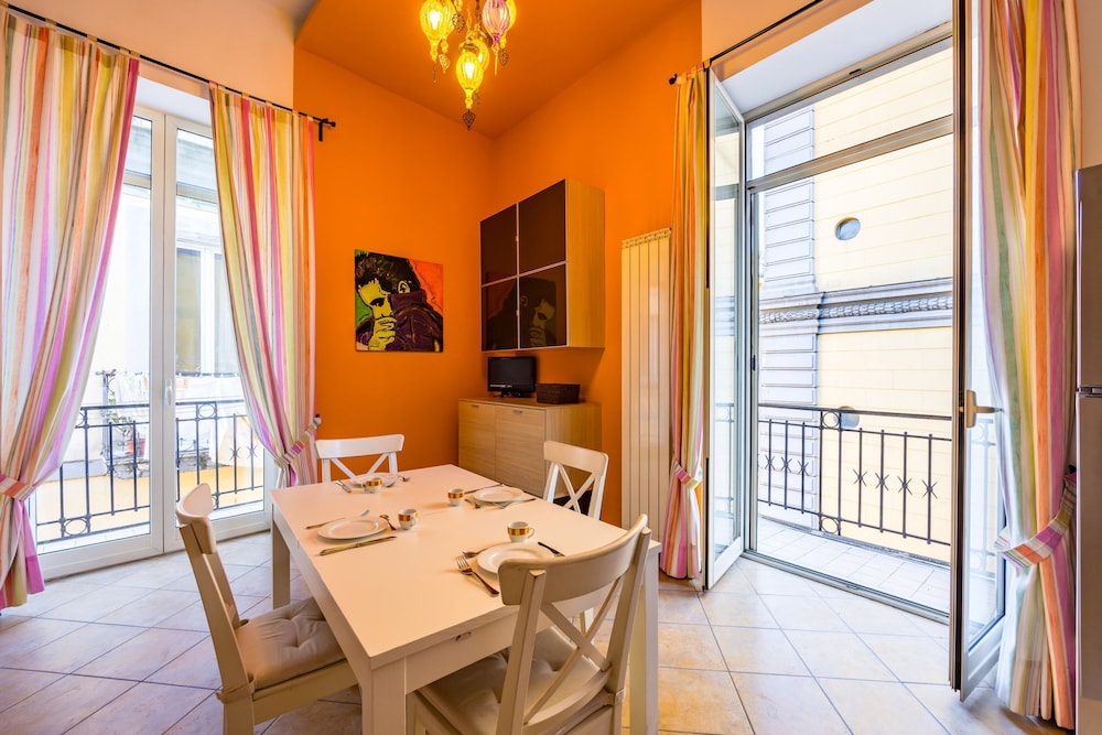 Casa al Rettifilo con Terrazzo by Wonderful Italy
