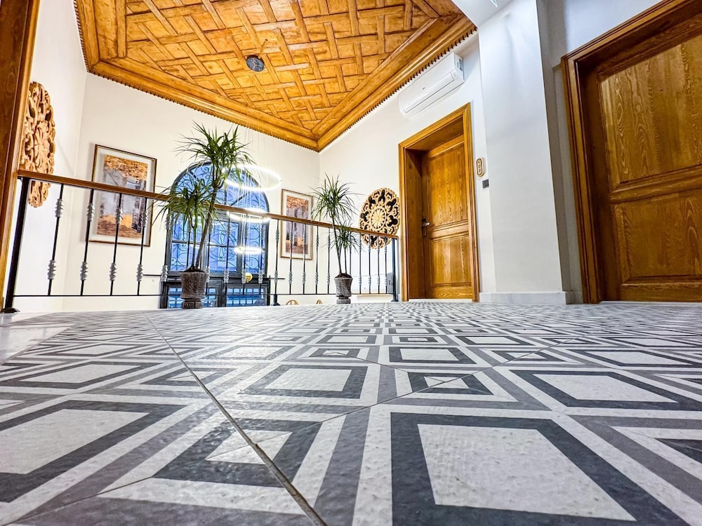 Elmira Pera Otel Spa - Image 6