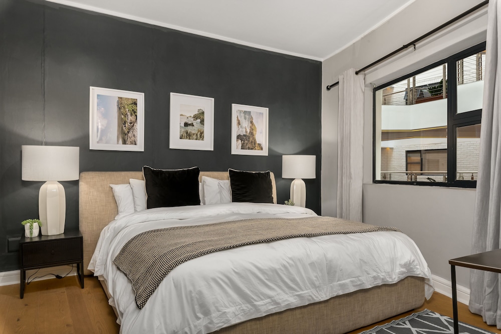 Rockwell 220 by Ctha