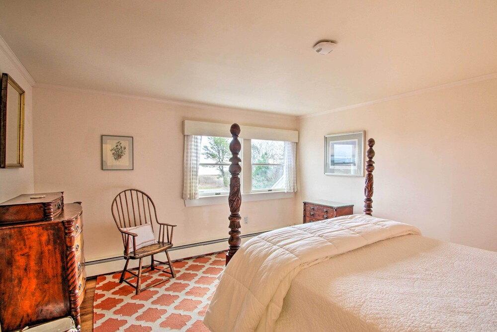 Expansive Beachfront Retreat w/ Outdoor Shower - Property Image 72