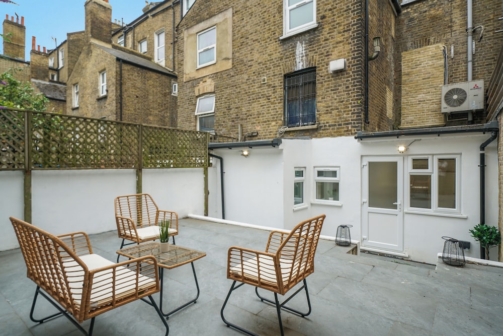 Shirland Road Flat