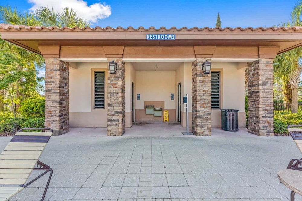 Private Pool at Solterra 4BR Townhome