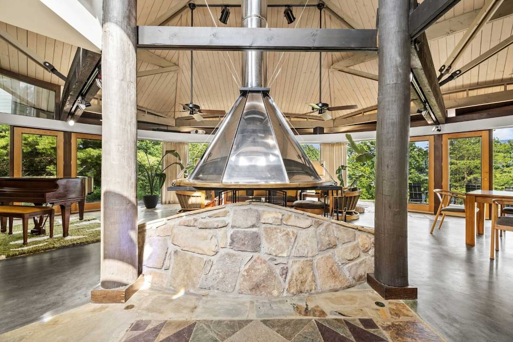 Belltop Architectural Wonder on Private Mountain