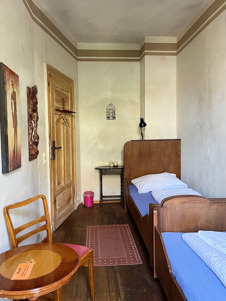 Homeplanet Hostel