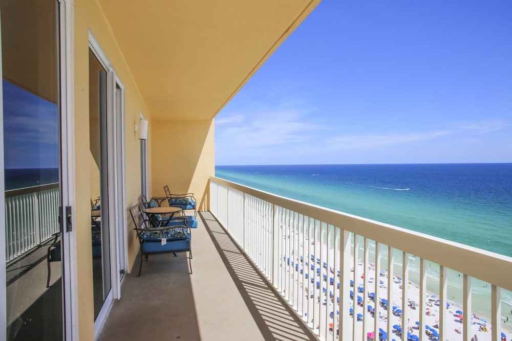 Calypso Beach Resort by Panhandle Getaways