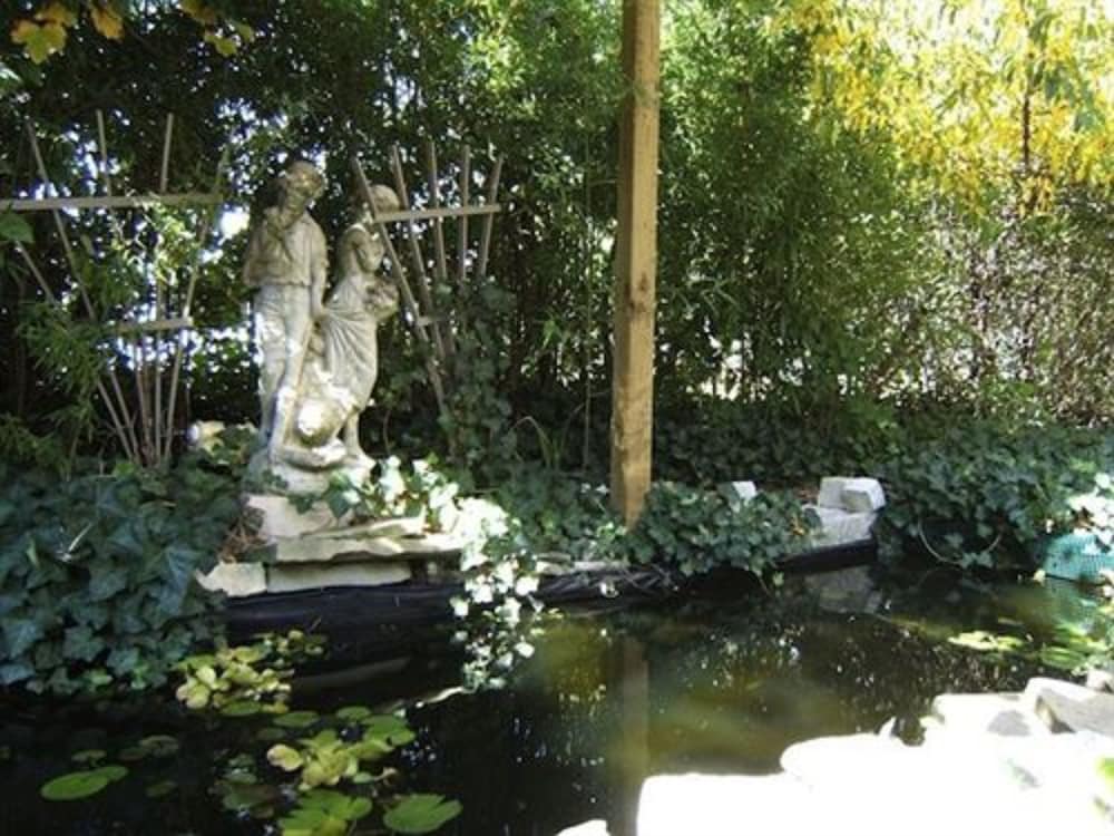 Photo 40