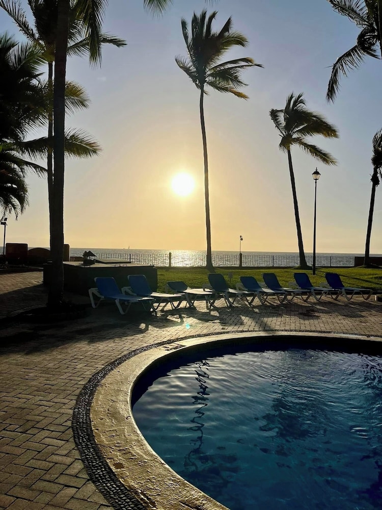 Los Tules Condominium Resort