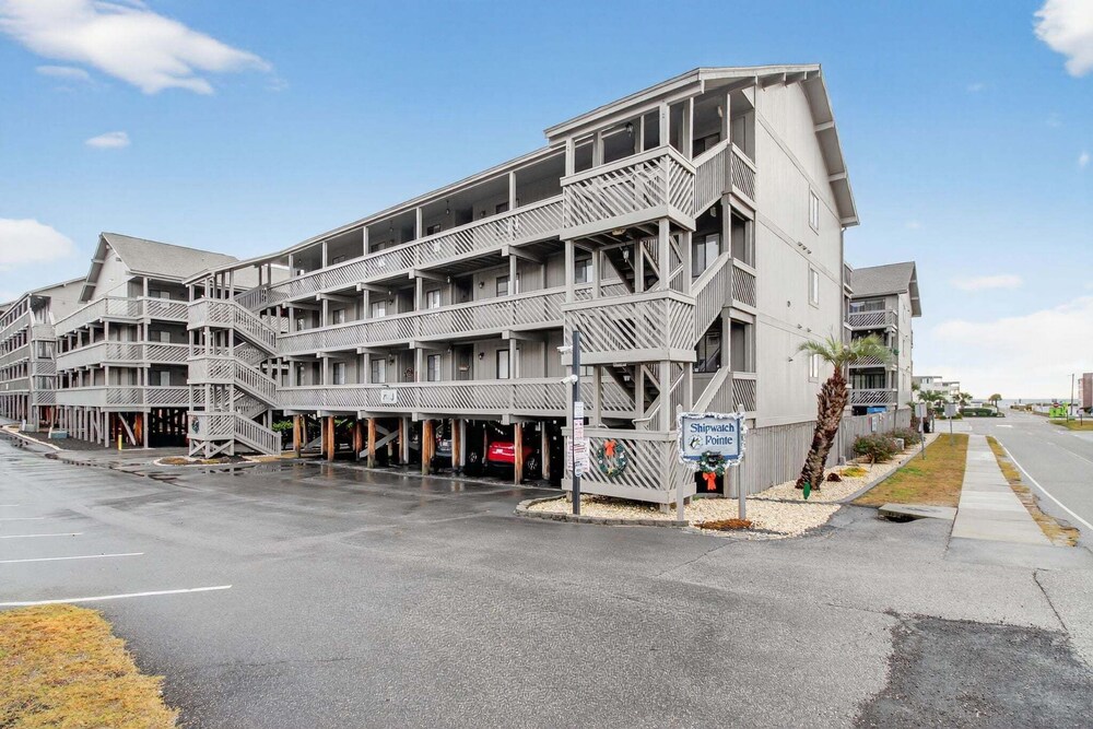 Ocean View Condominium 2 Bedroom Condo