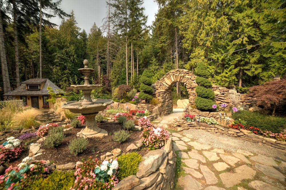 Stone Hearst