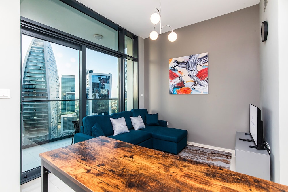 Zada tower 1BR with view on Business Bay