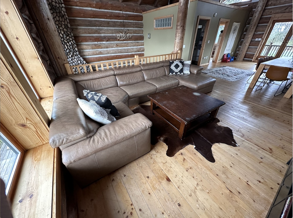 Adams Rest 3 Bedroom Cabin