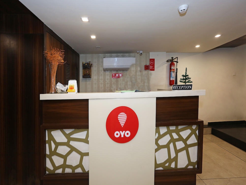Capital O 5758 Hotel Square 36