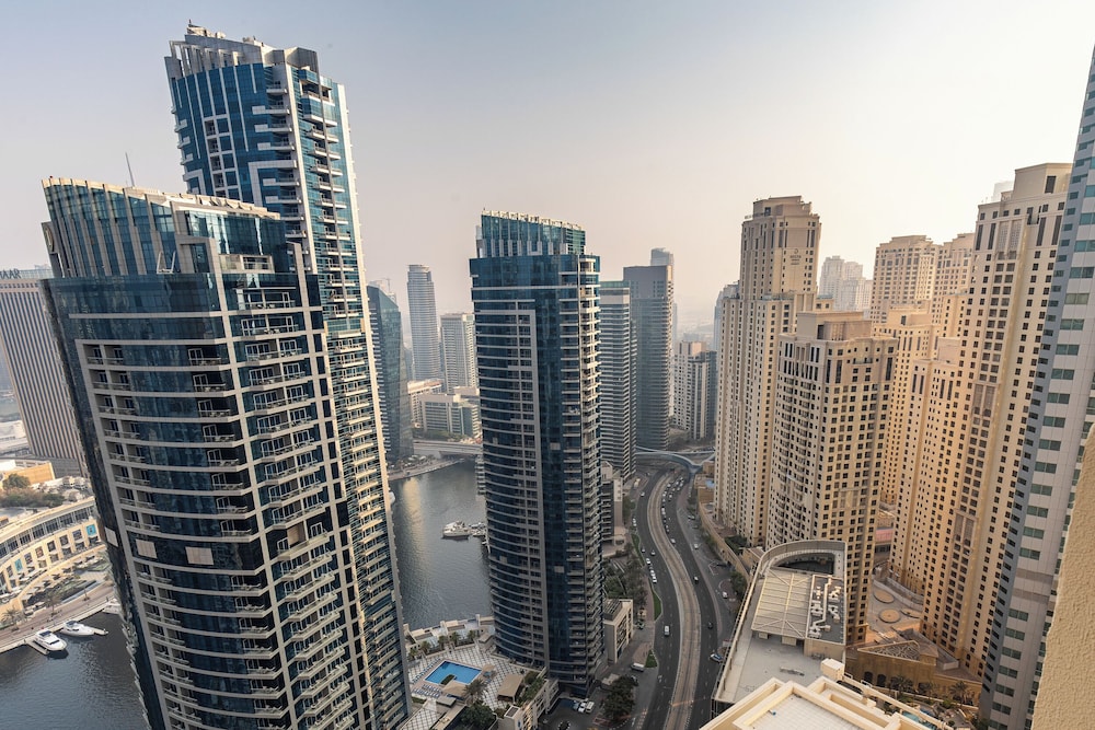 SIMPLY COMFORT Lux Penthouse 4BR Apartment with Iconic Marina Views