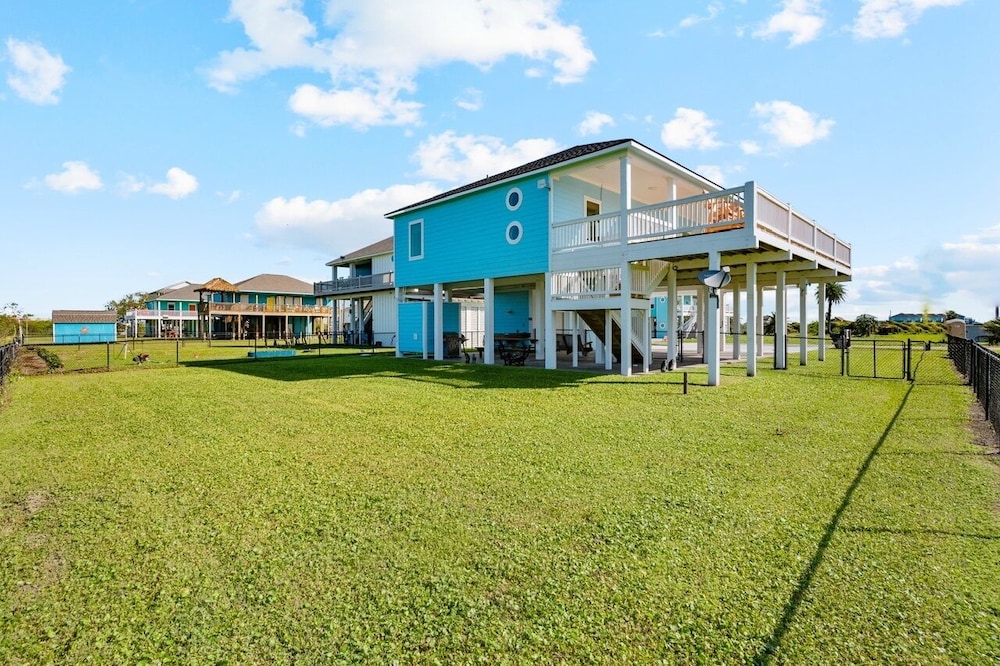 Gulf Winds 3 Bedroom Home
