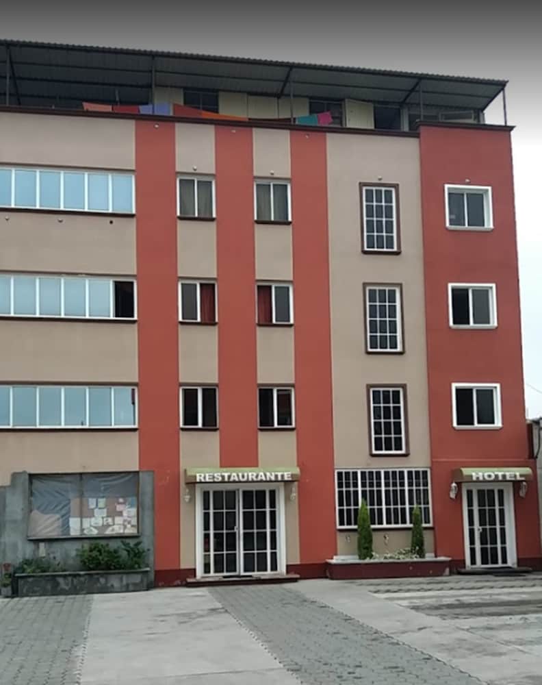 Hotel Villas del mirador - Property Image 1