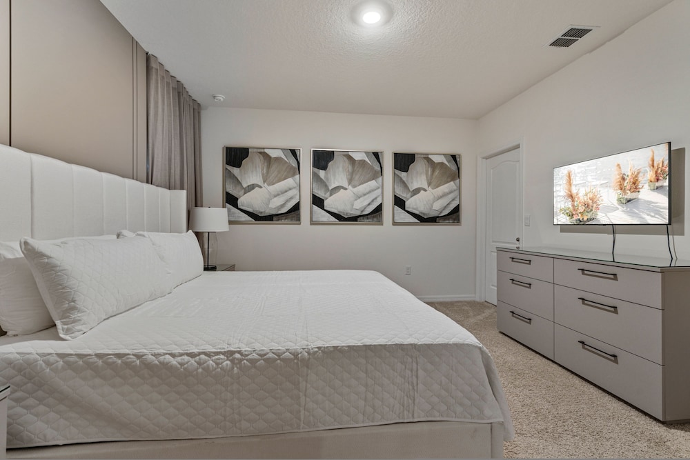 NEW 6bedrooms Pool At Solterra