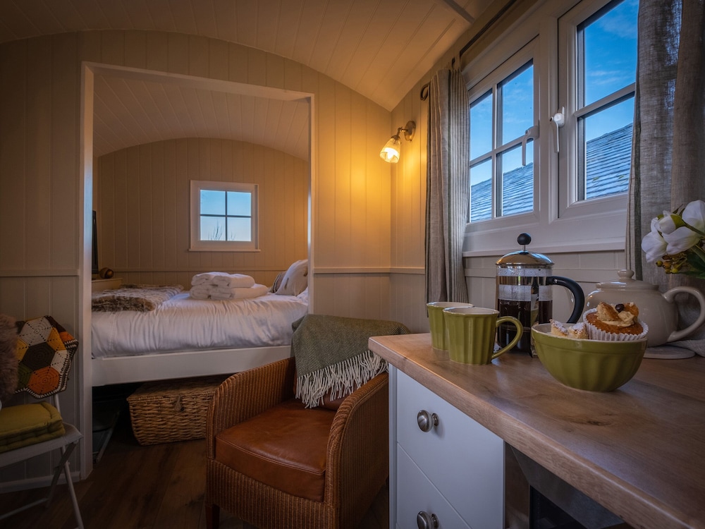 The Pleasant Hut at Mount Pleasant Farm