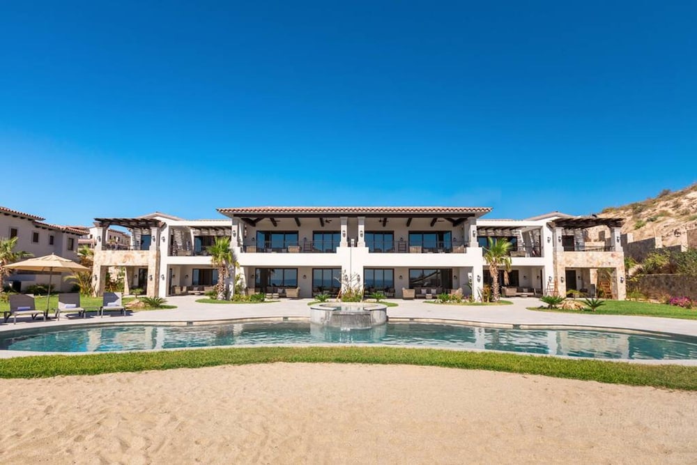 Three Bedroom Residence