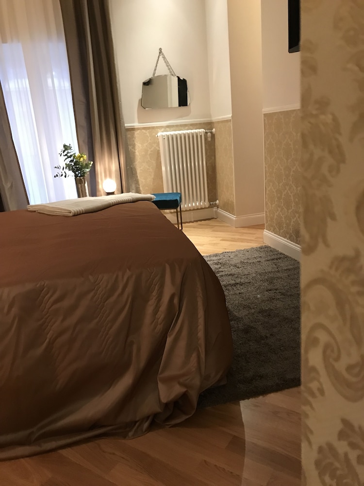 Mia al Pantheon Luxury Suites