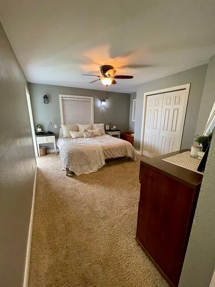 Black Hills Getaway With Hot Tub Game Room for 18