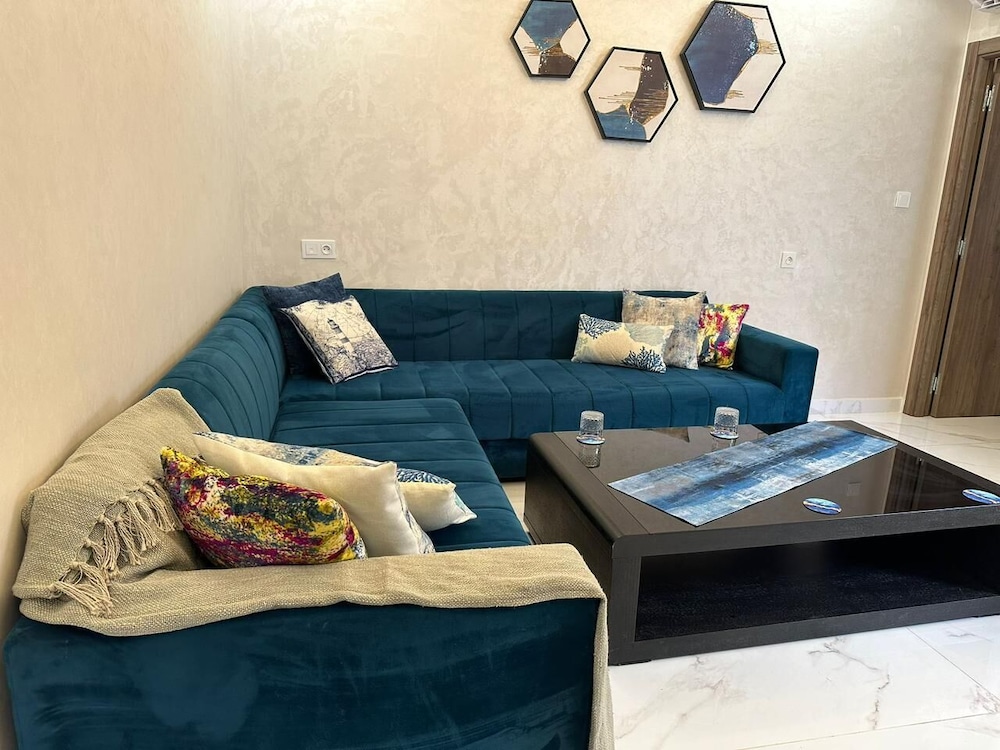 Azure Nador Suites