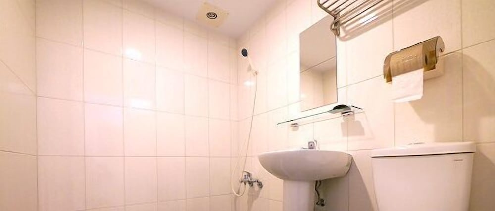 Rainbow Nest Hostel