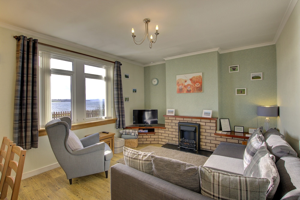 Kavija Invergordon in Invergordon