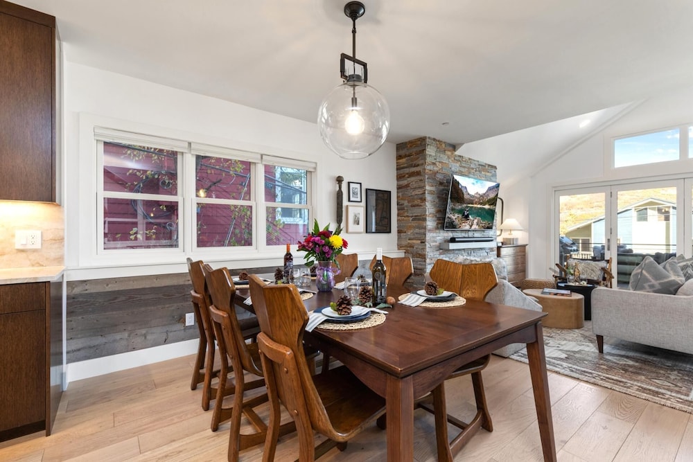 Park City KBM Resorts Walk To Park City Mountain Resort 2 Units, 7 Bedrooms Ml-1919