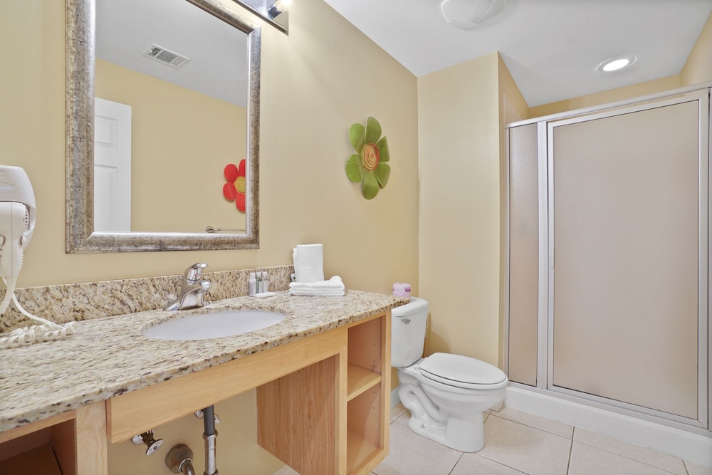 Splash Beach Resort by Panhandle Getaways