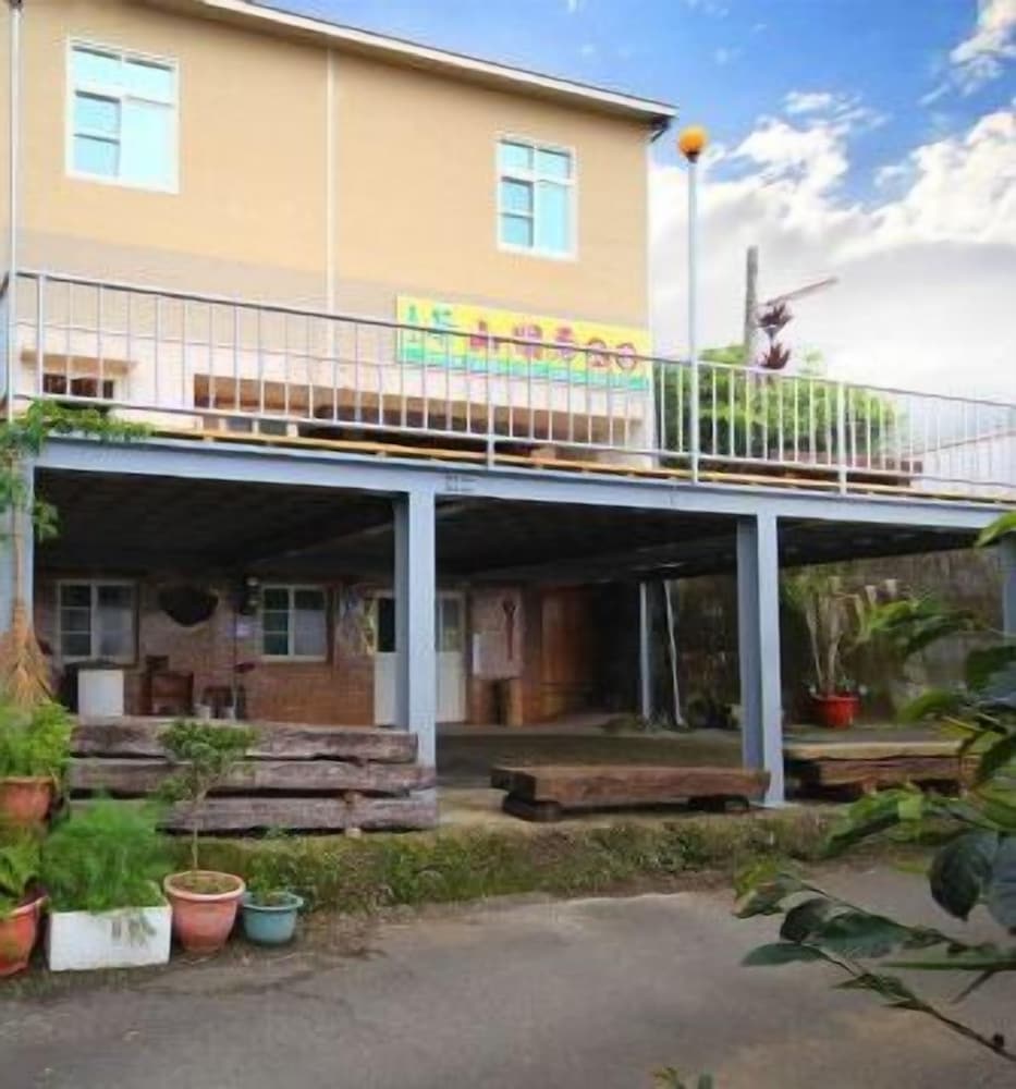 Shan Ming Show B&B