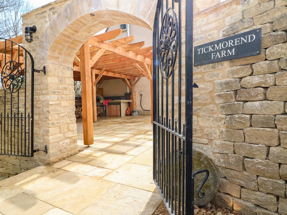 Stroud Vacations - Tickmorend Farm - Property Image 37