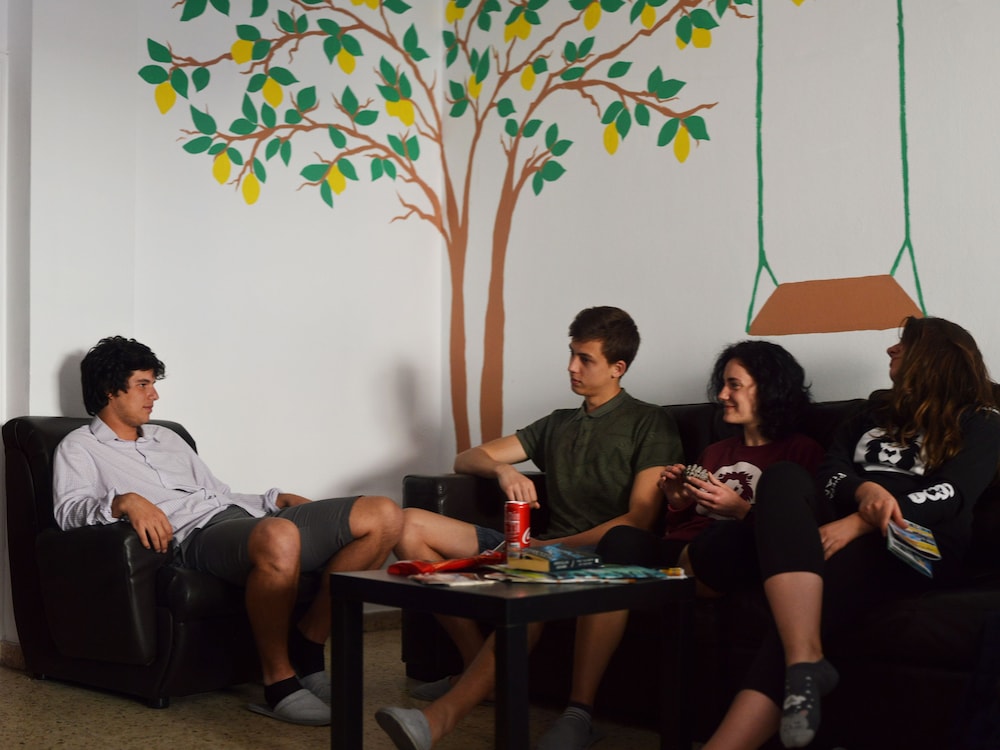 Hotel KATKA Hostel - Image 1