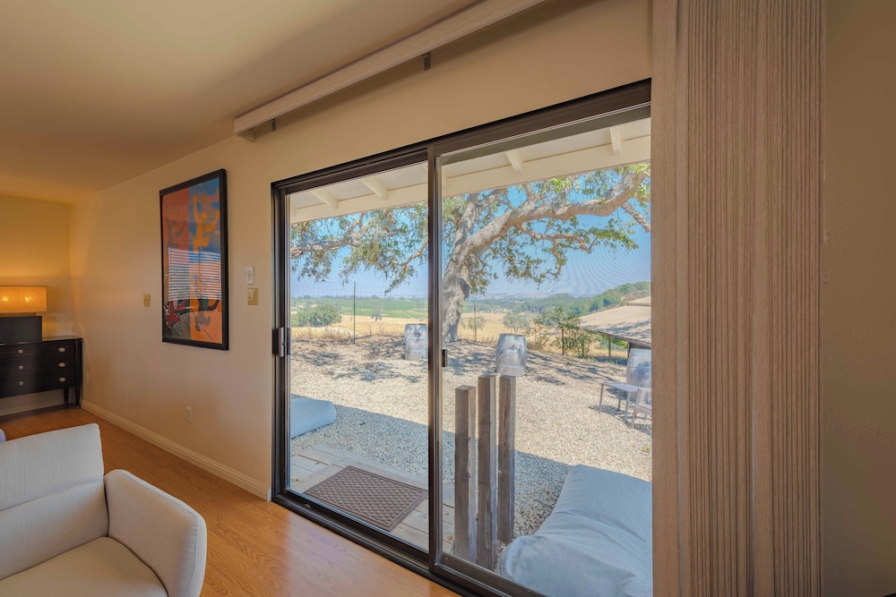Heartview Cottage