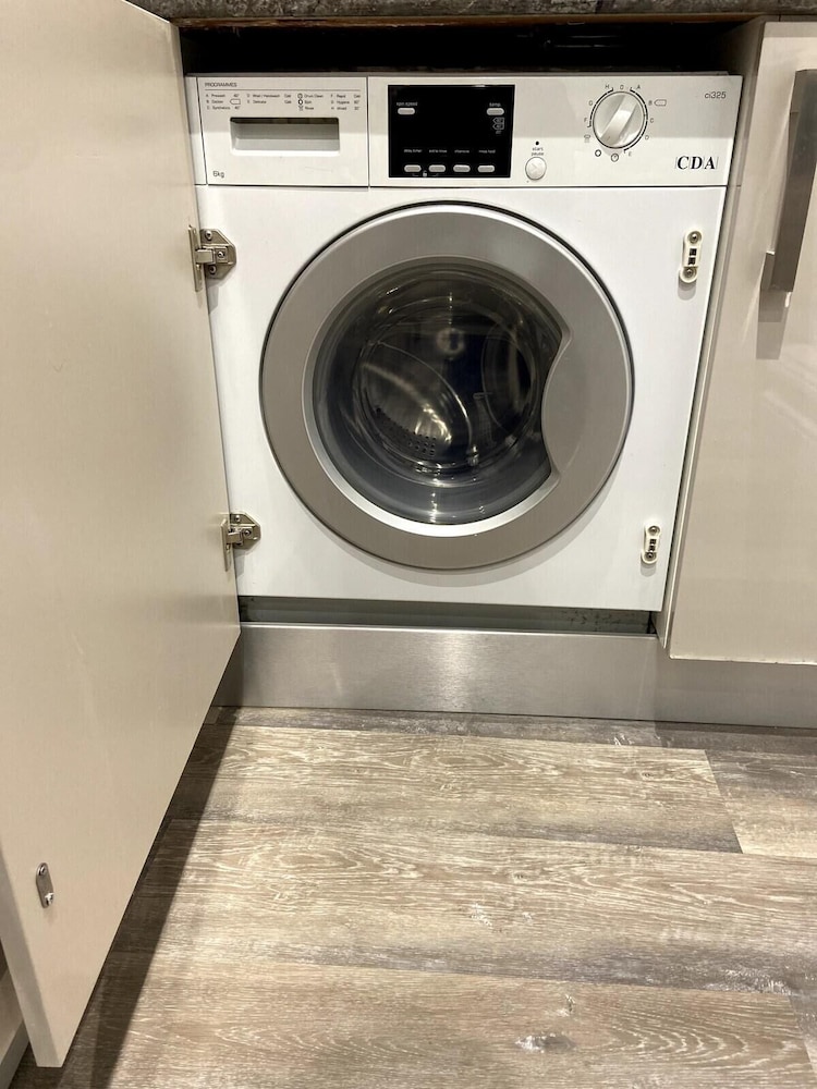 Inviting 3-bed Apartment in London
