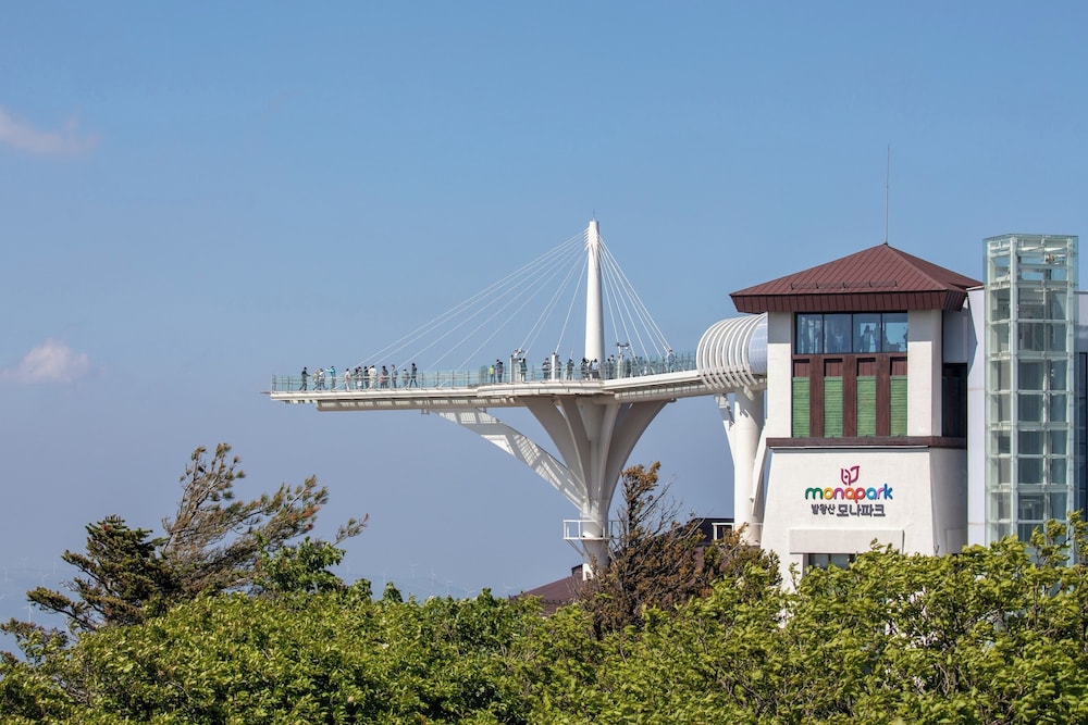 Mona Yongpyong Villa Condominium