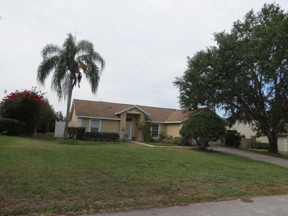 Sandy Ridge Area Pool Home