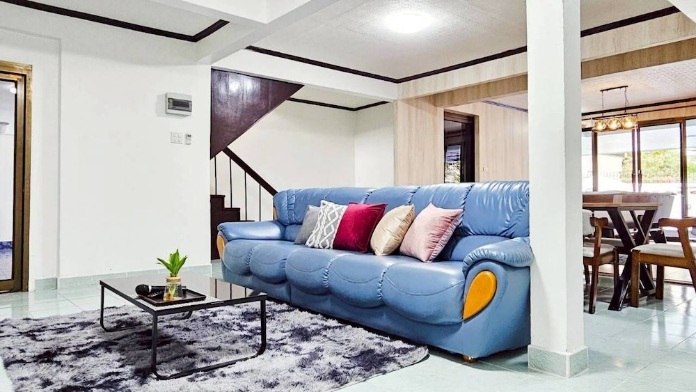 Greta Villa Nakluea 18