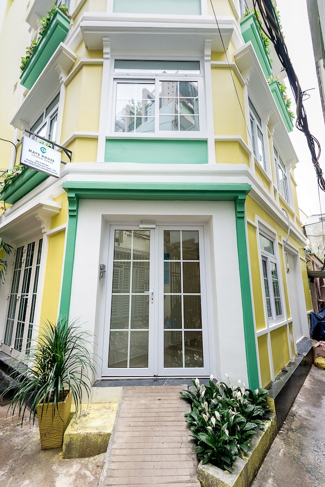 Cozrum Homes May's House