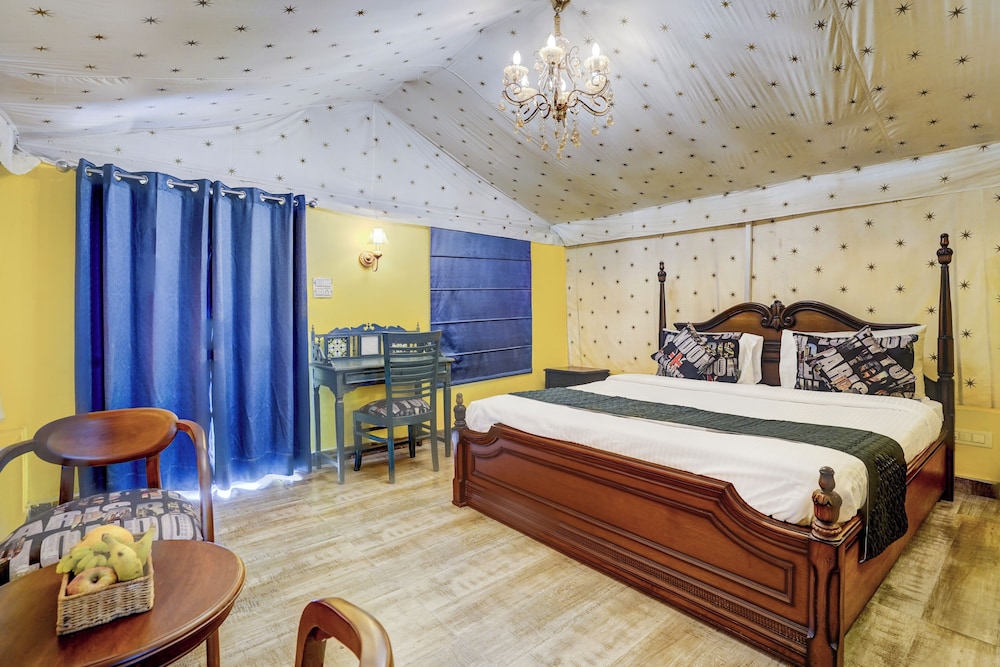 Alaya Stays Fortezza | Pet-friendly 6-BHK Farmhouse With Private Pool